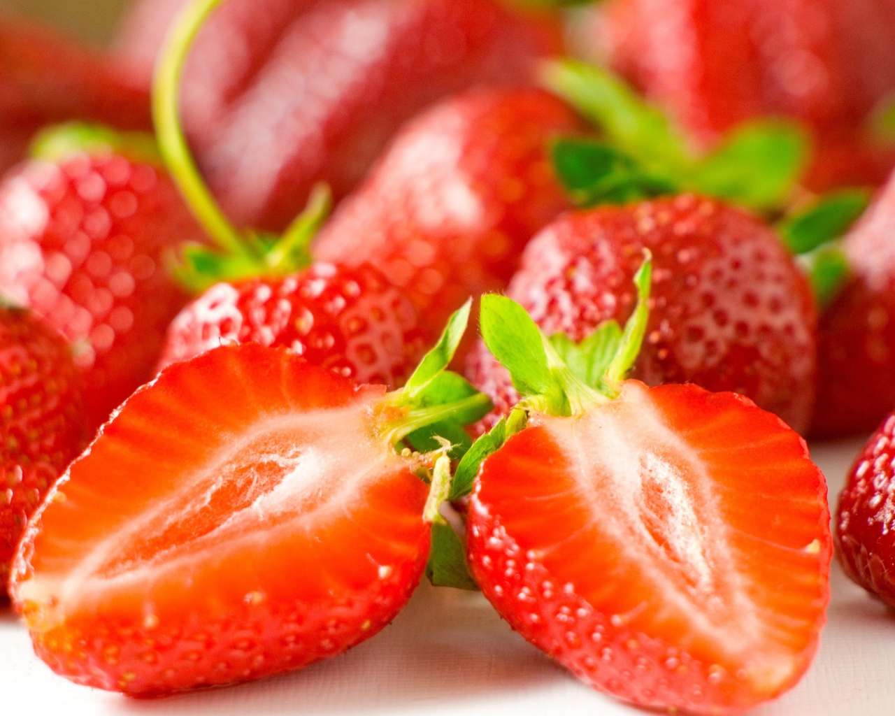 Сочная клубника