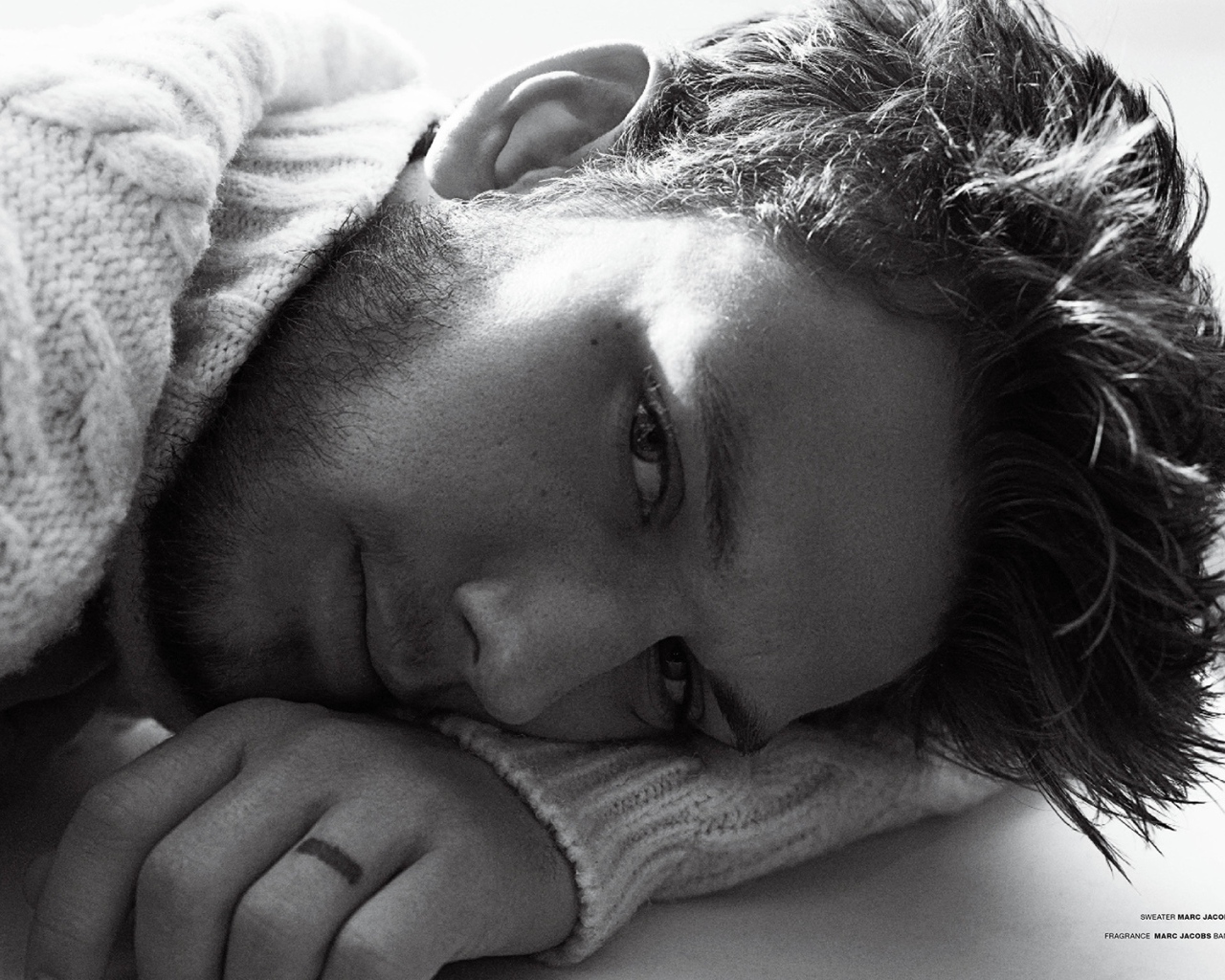 Alex Pettyfer (Алекс Петтифер)