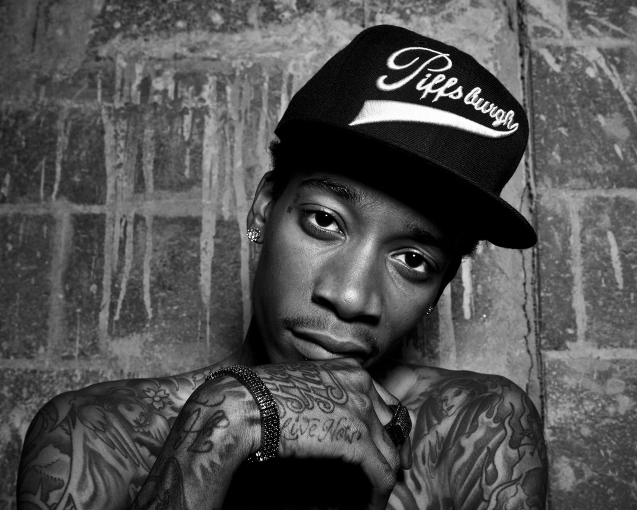 Кэмерон Джибриль Томаз (Cameron Jibril Thomaz)