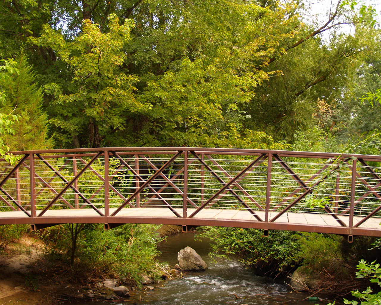 Мостик через речку