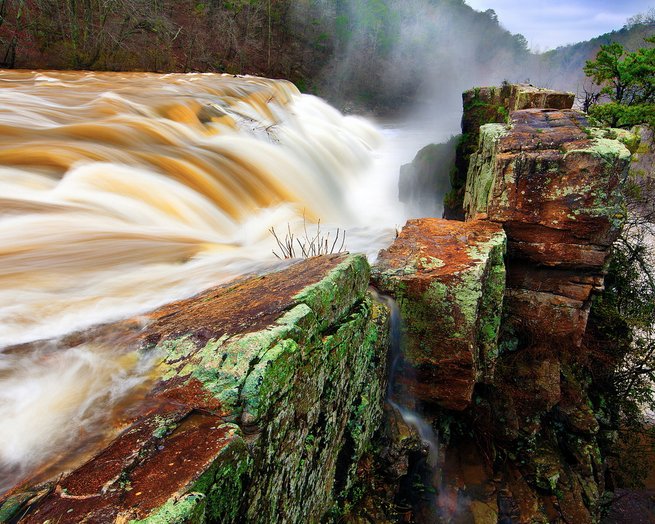 Бурный поток