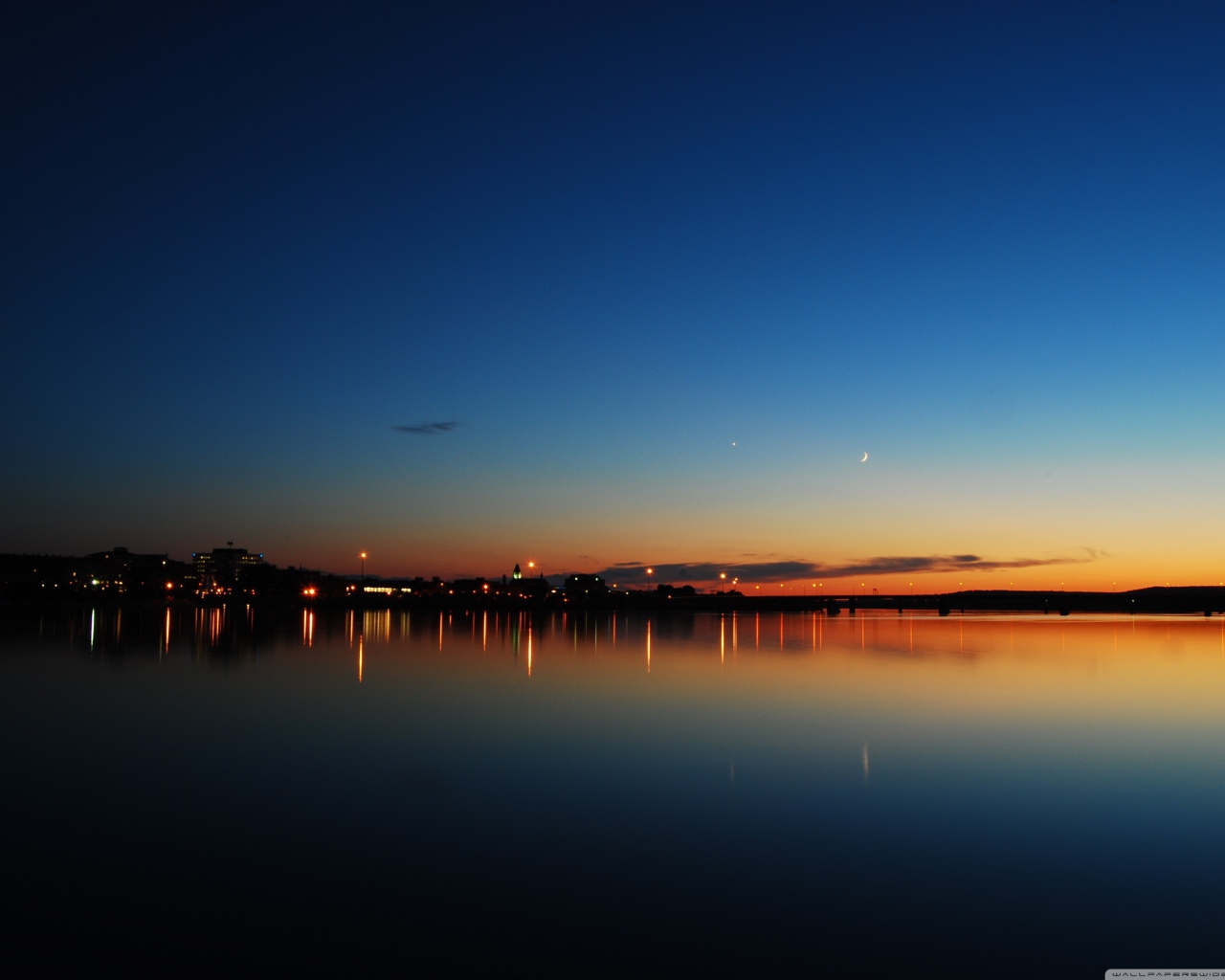 Ночь над озером