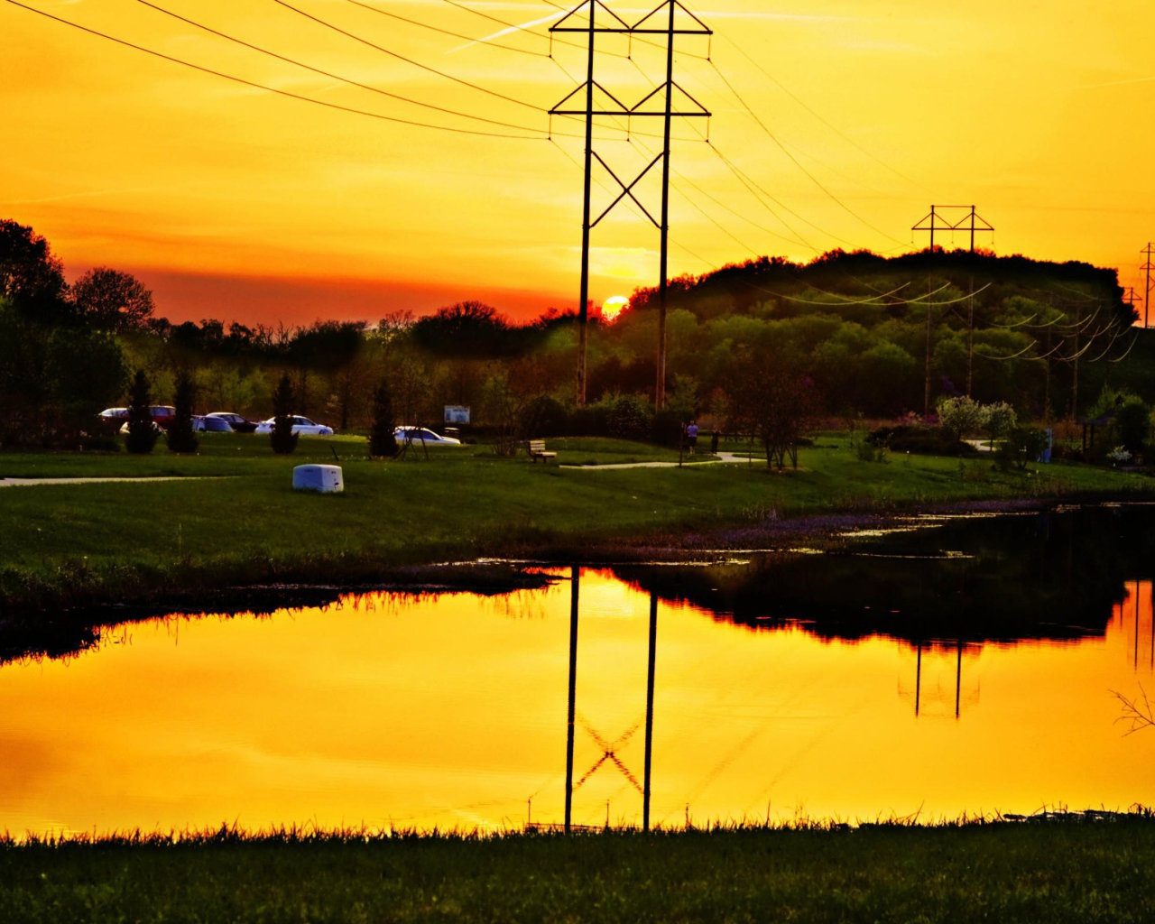Закат в городе