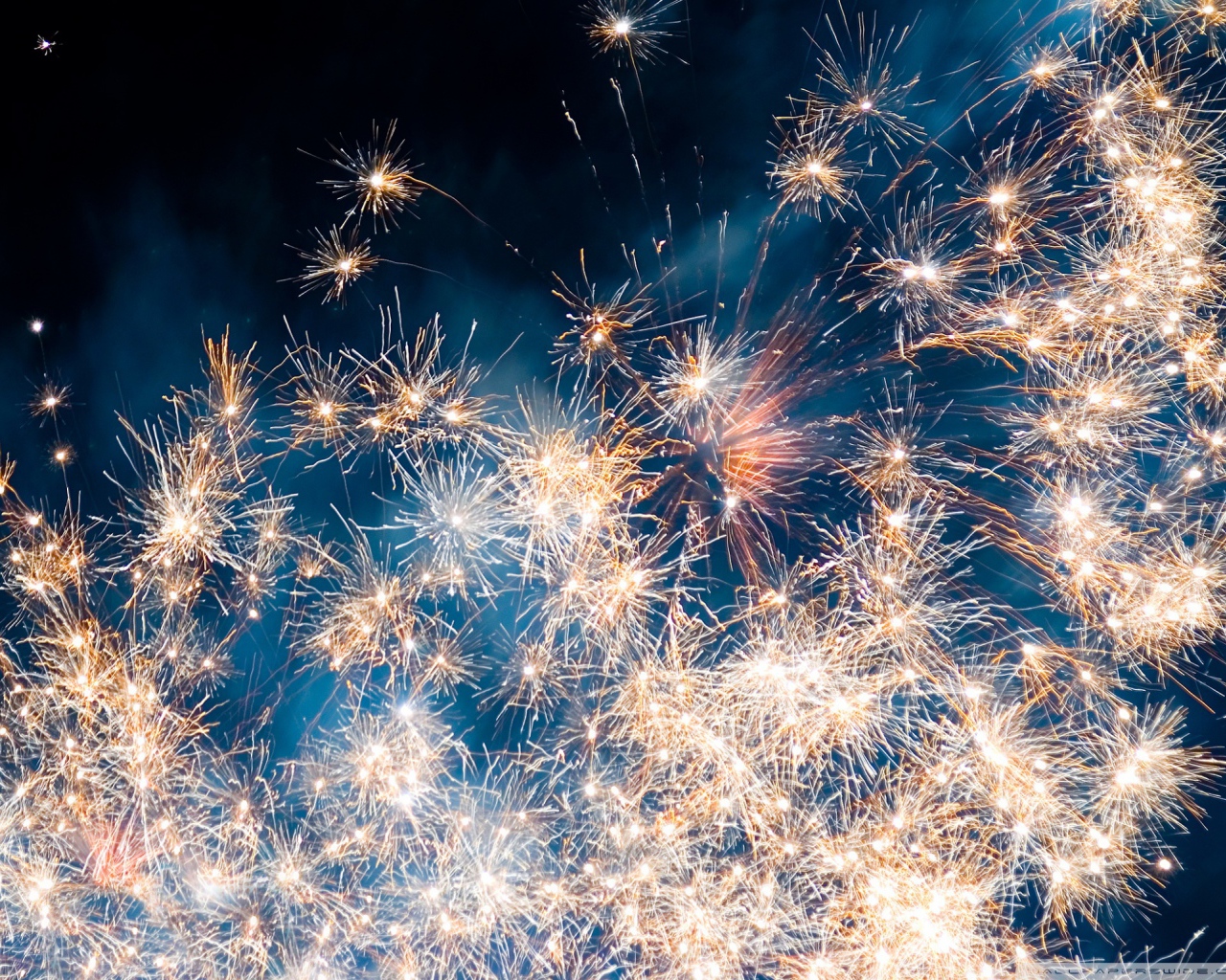 Новогодний фейерверк