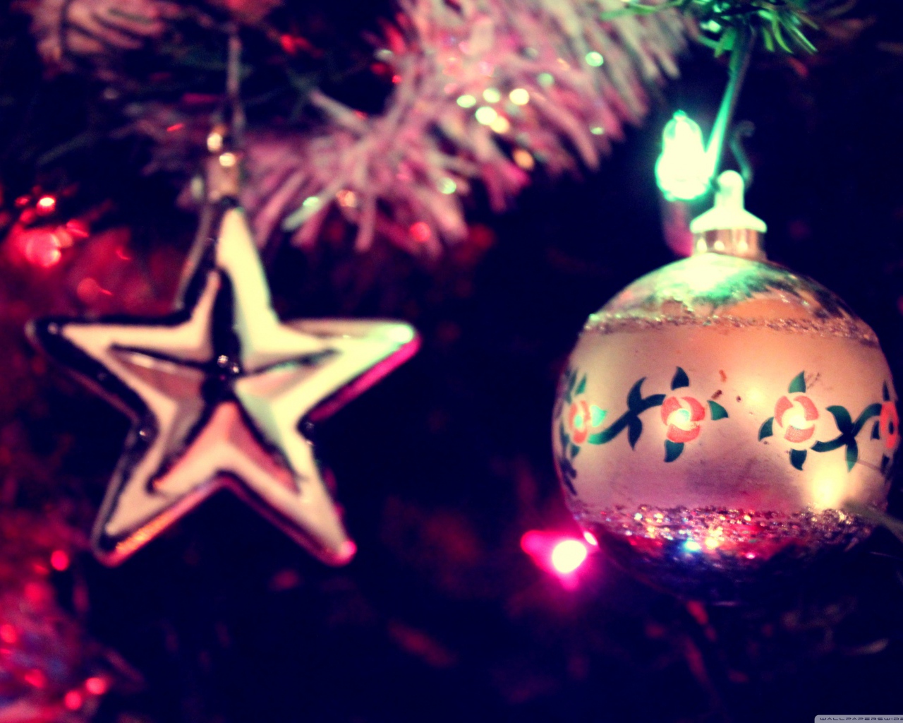 Звезда и шар для елки