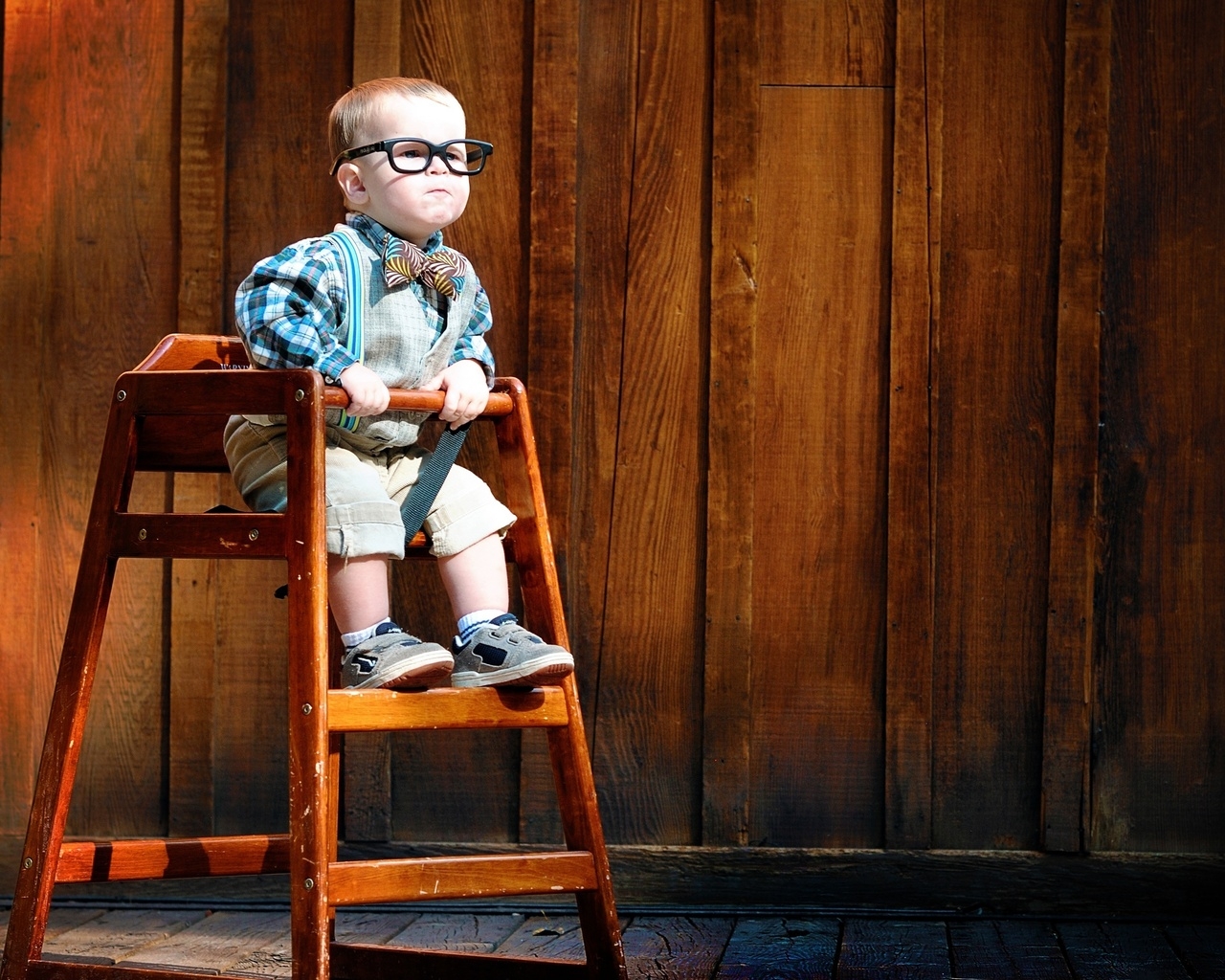 Мальчик в очках