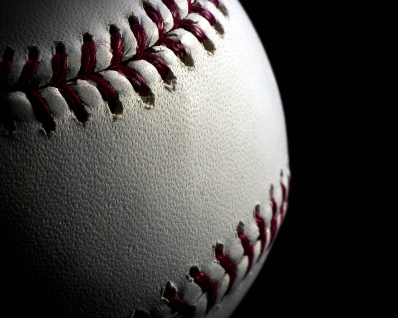 Мяч для бейсбола
