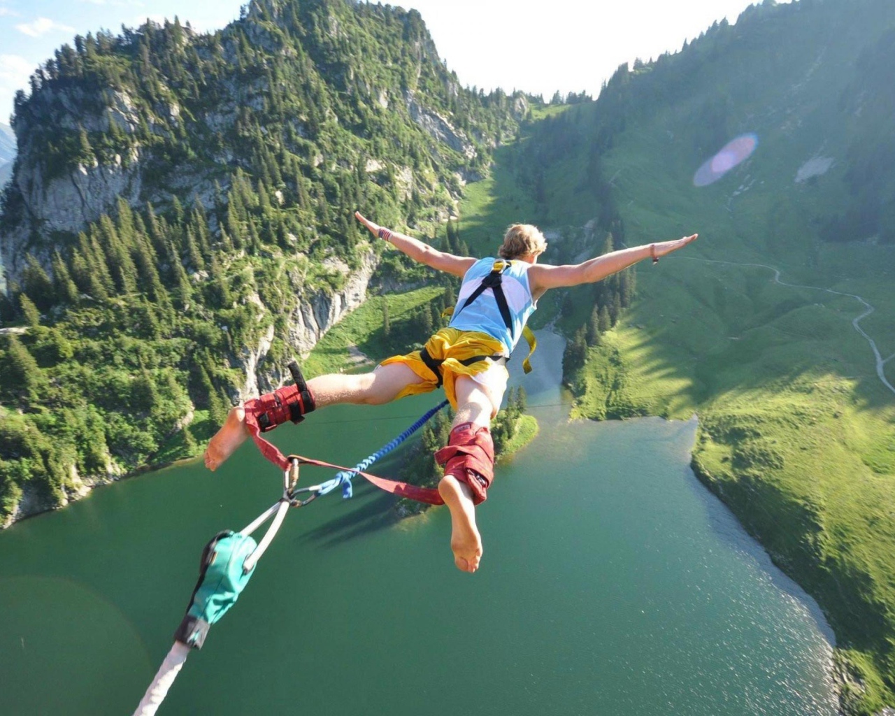 Прыжок на веревке