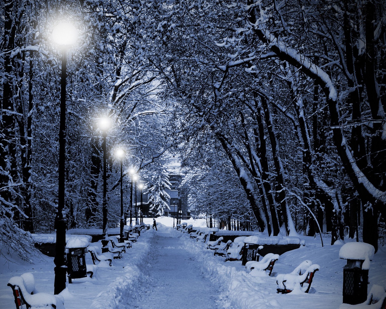Зимний вечер на улице