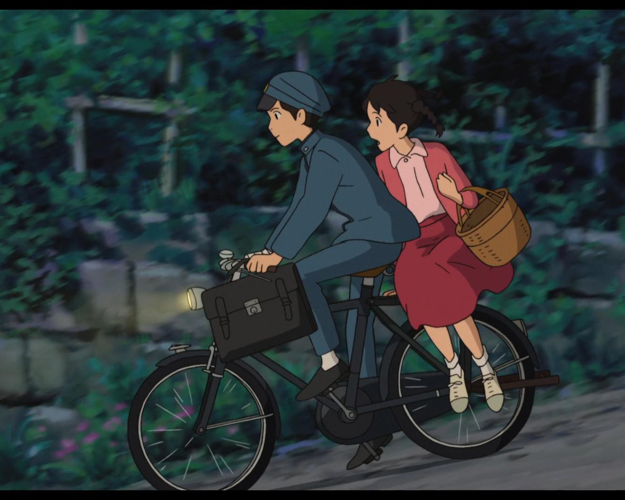 Со склонов Кокурико, парень и девушка на велосипеде