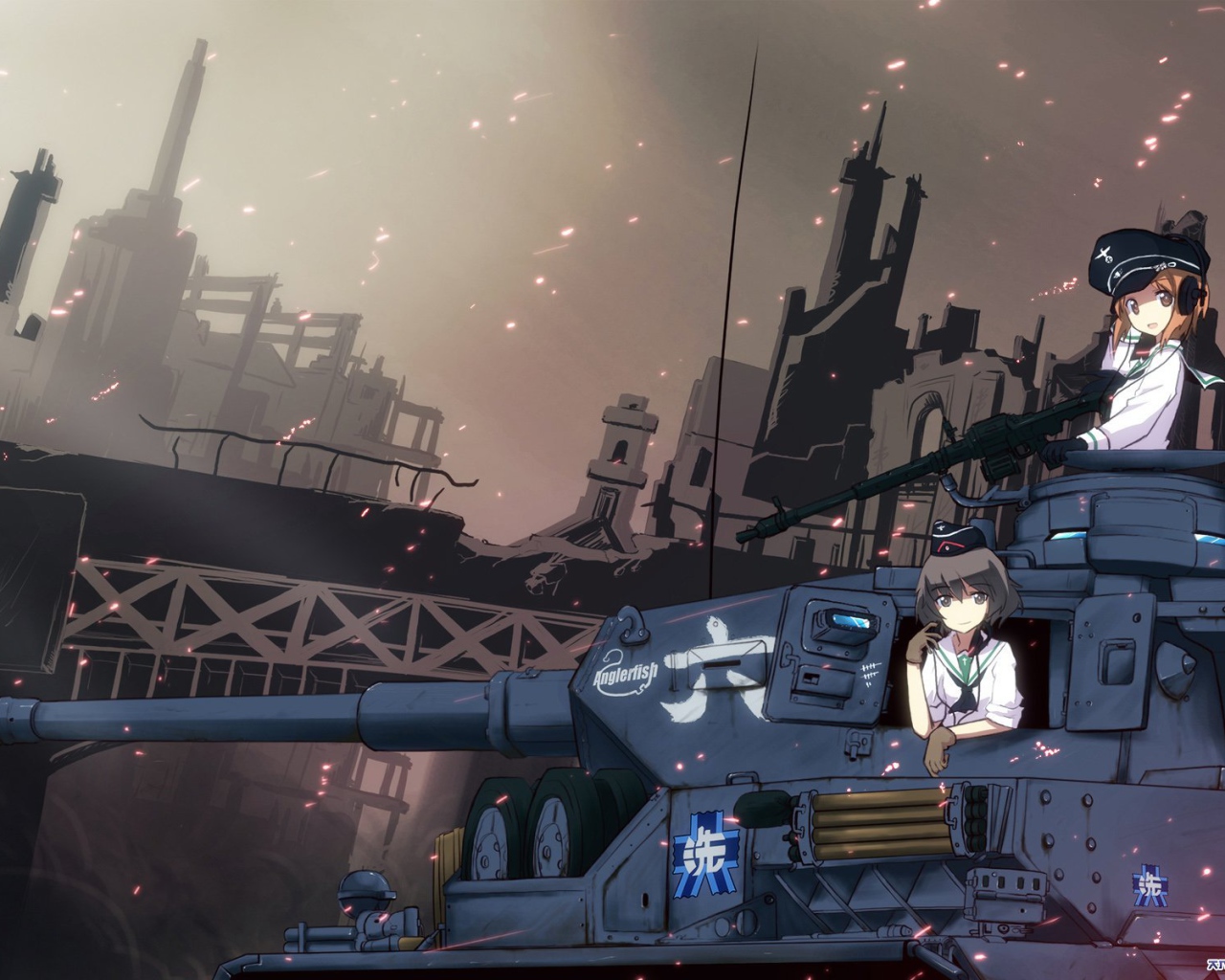 Девушки и танки