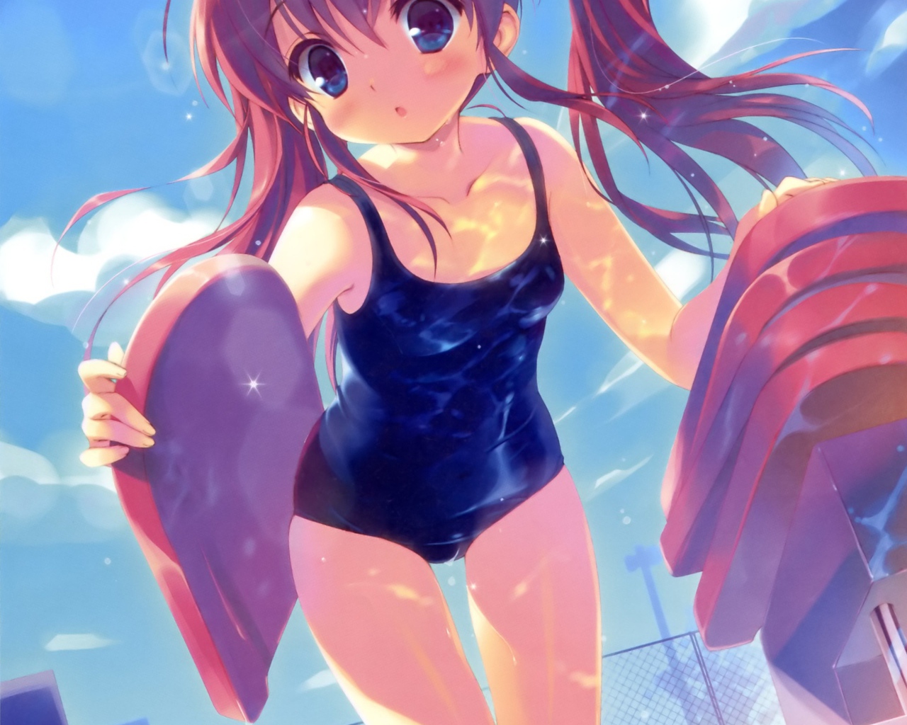 Девочка идет купаться