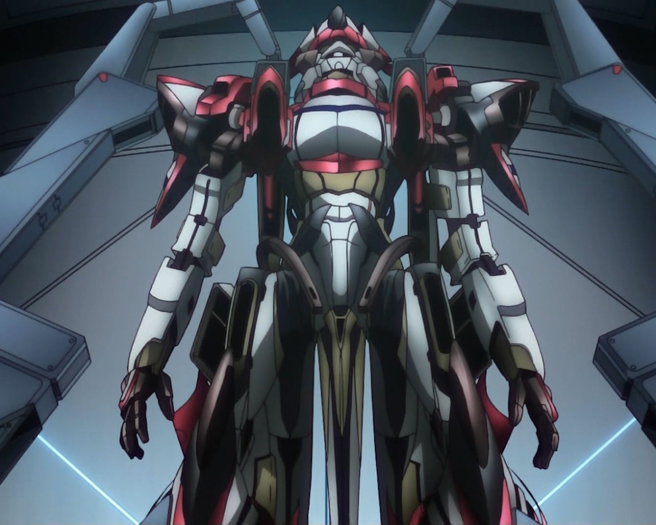 Потерявшийся герой забрал девицу домой