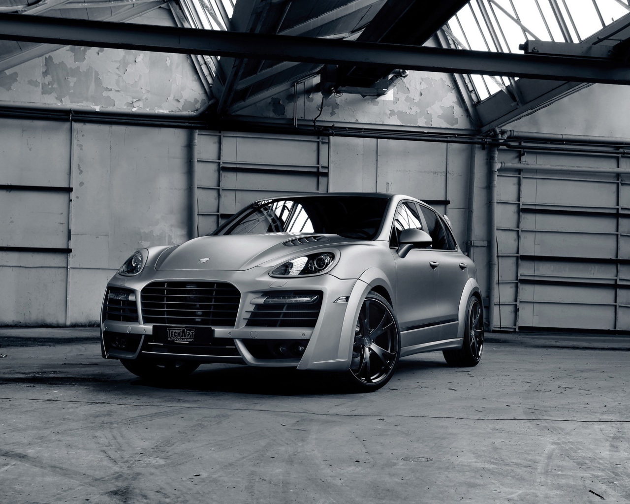 Автомобиль Магнум