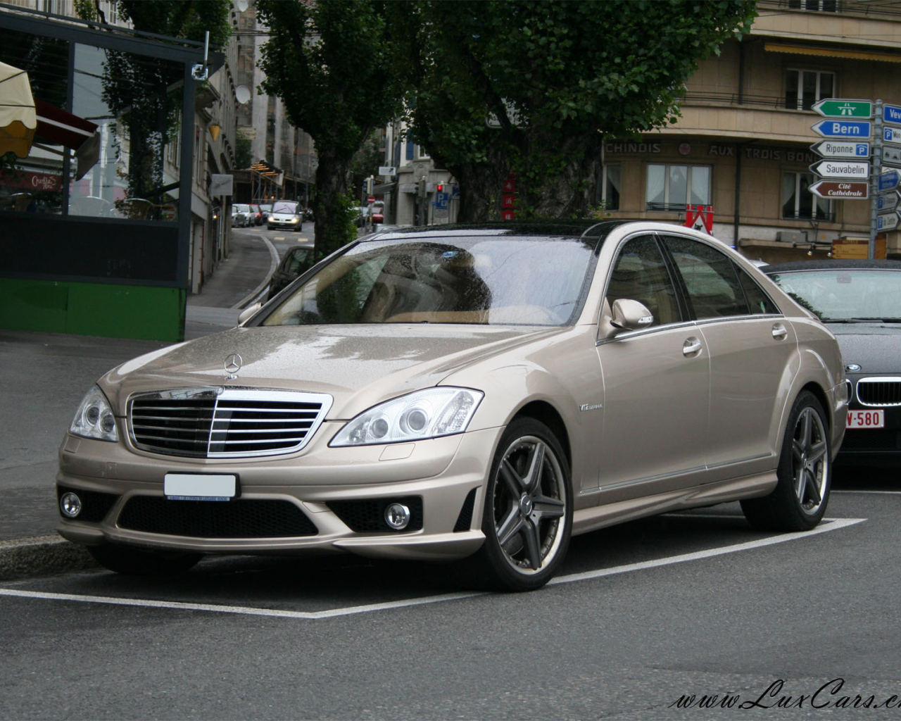  Светло-коричневый Mercedes-Benz S65 AMG