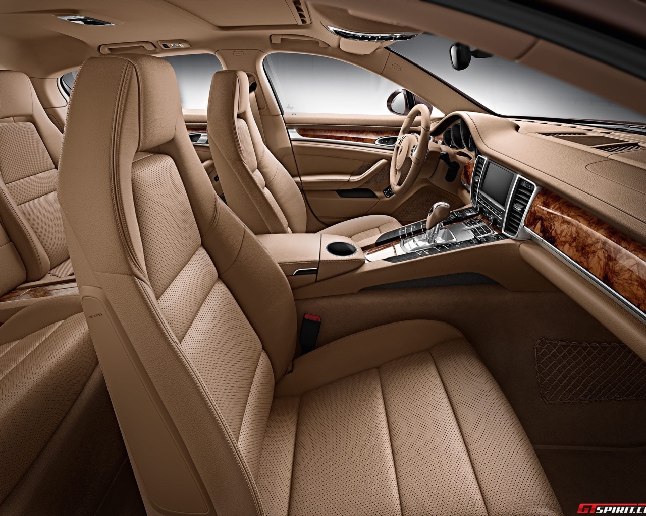 2014 Porsche Panamera Turbo S салон