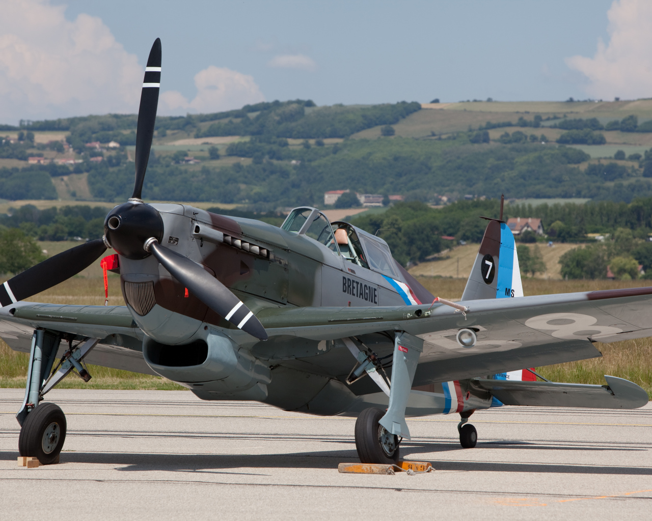 Английский военный самолет