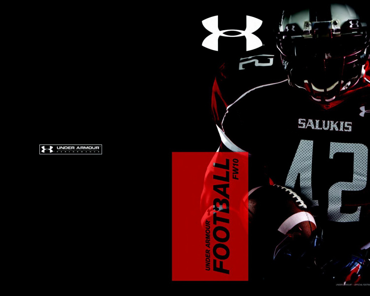 Игрок Американского футбола в Under Armour