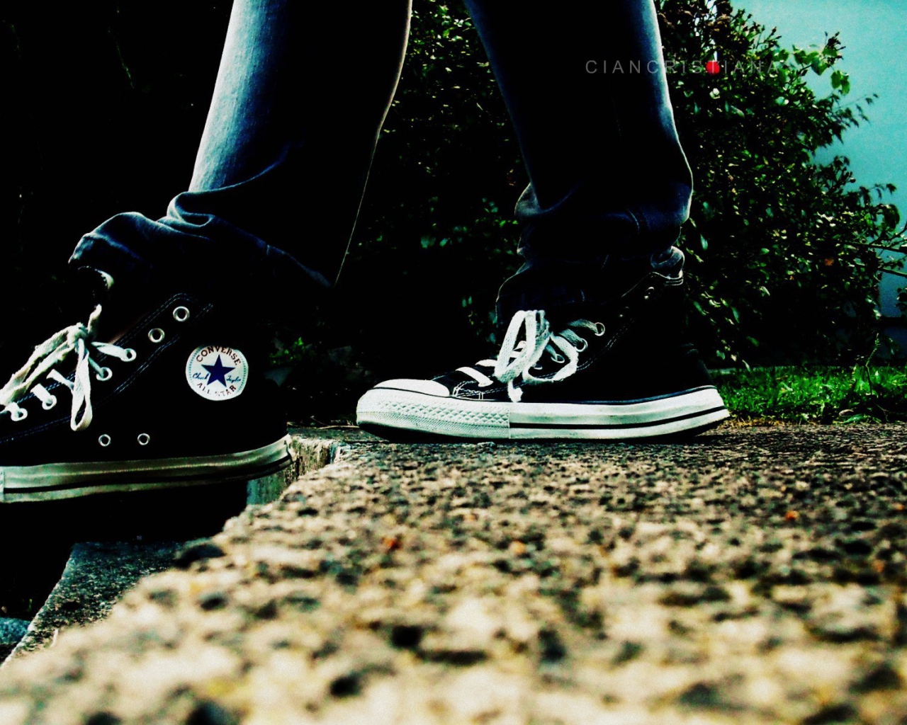 Converse джинсы и обувь