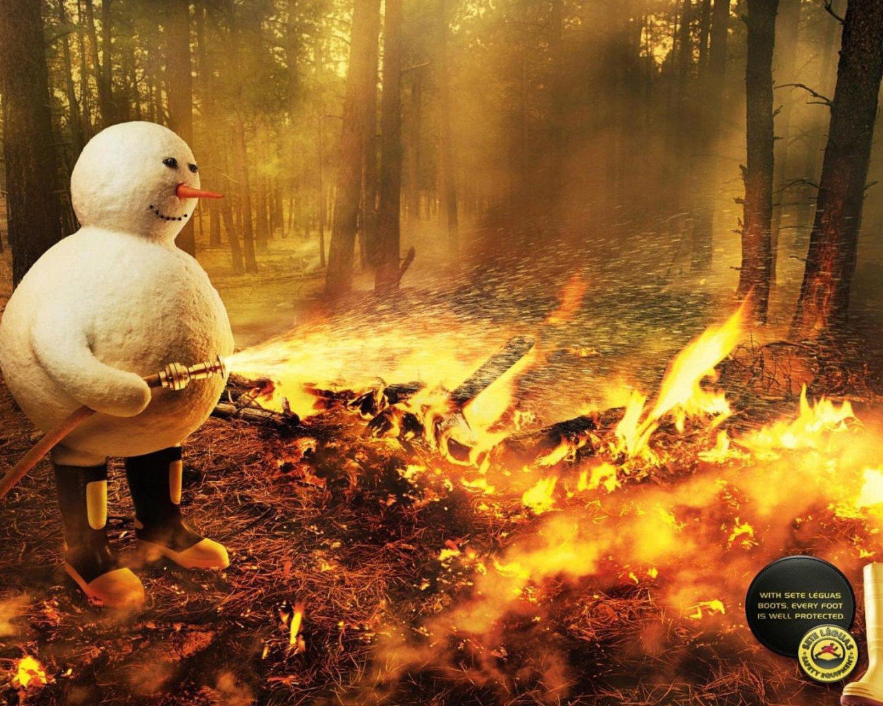 Снеговик тушит пожар