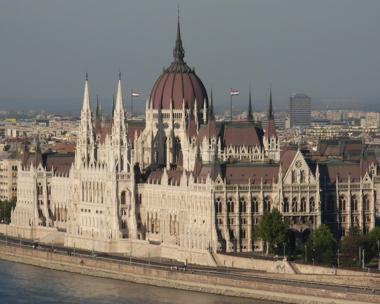 Здание парламента Венгрии