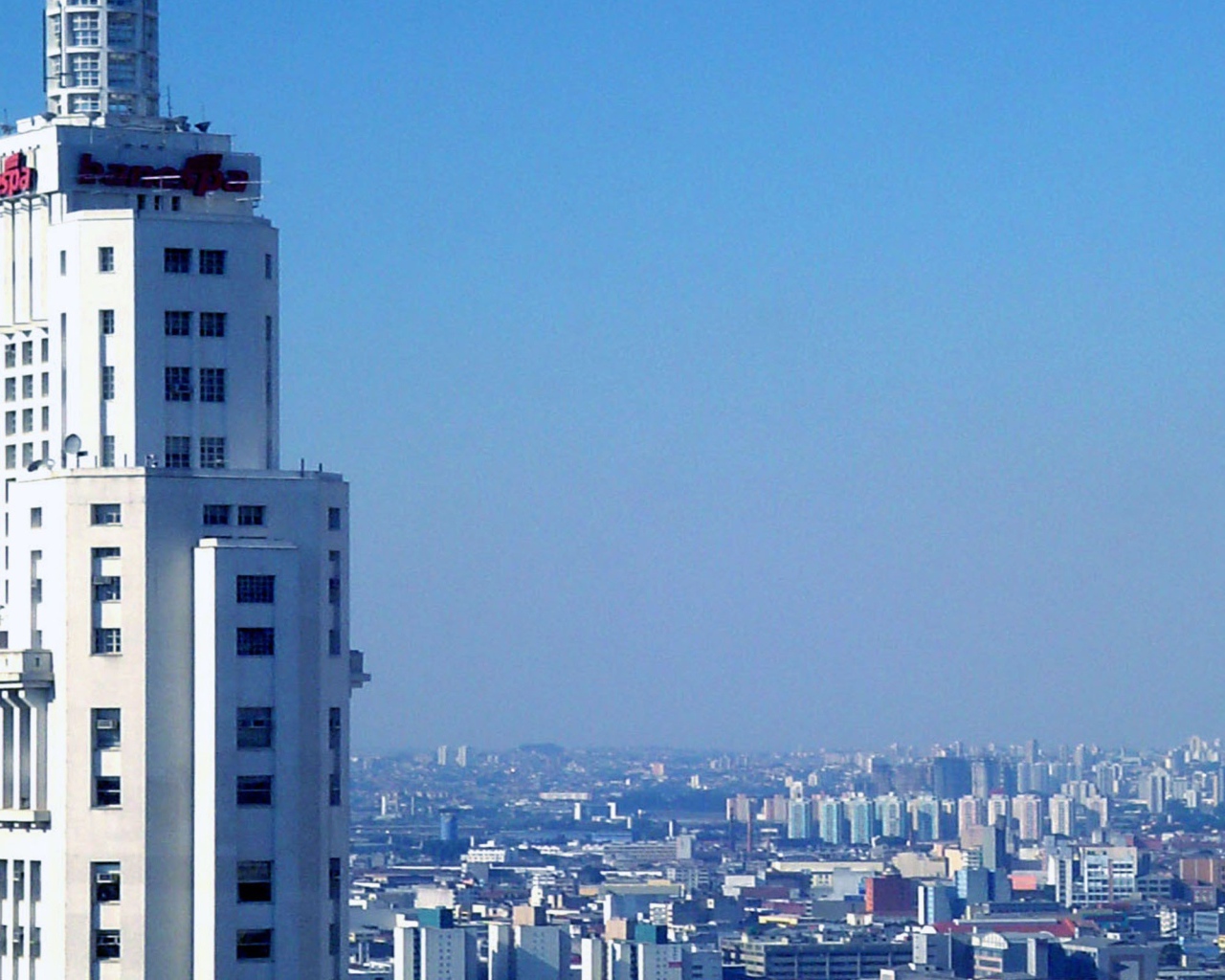 Город с высока