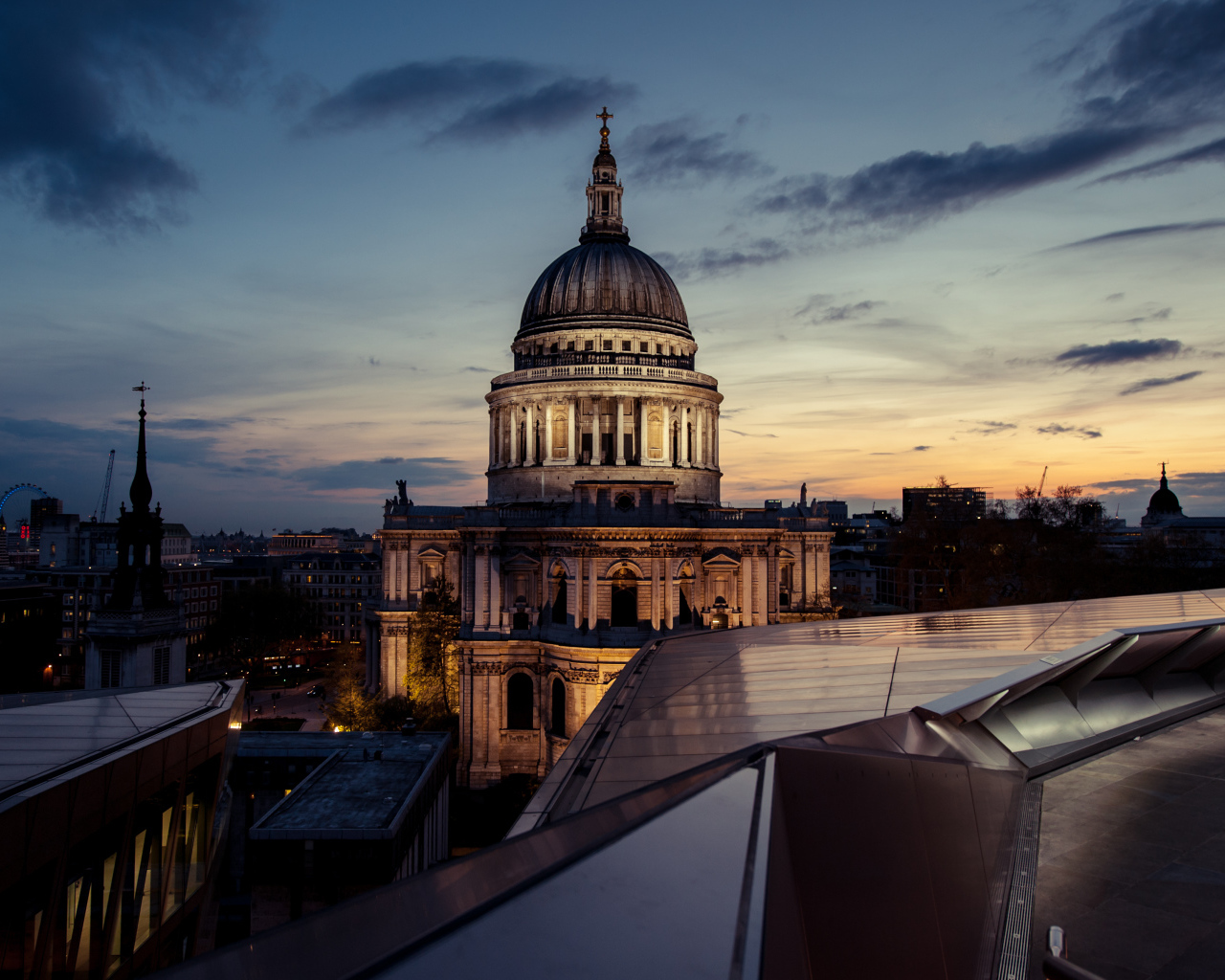 Вид на Лондон с крыши