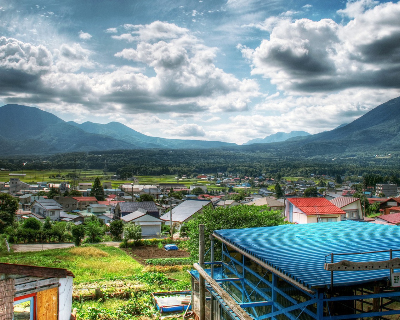 Город в долине гор