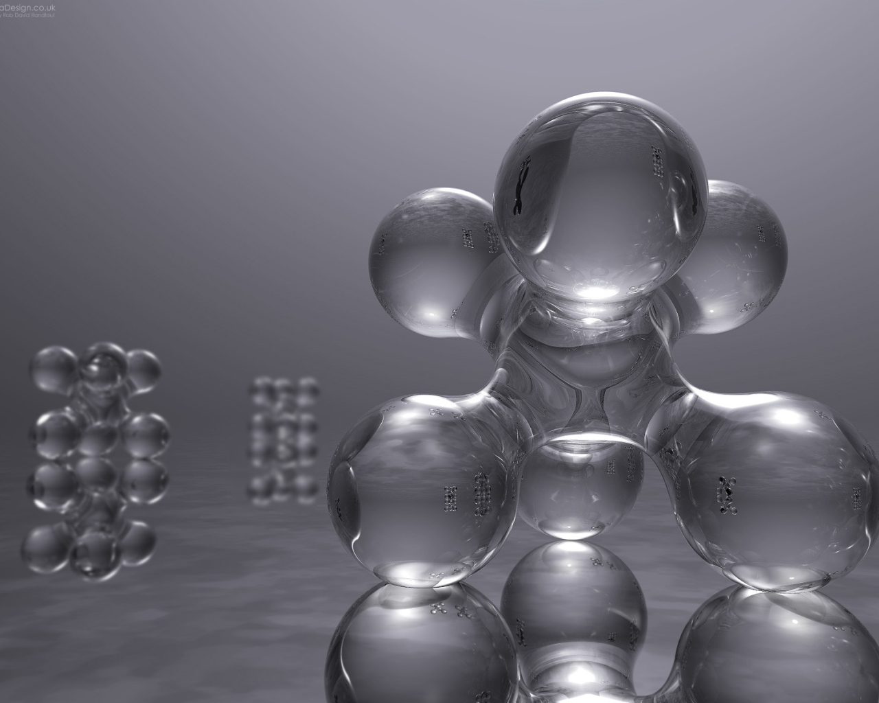 Стеклянные фигуры