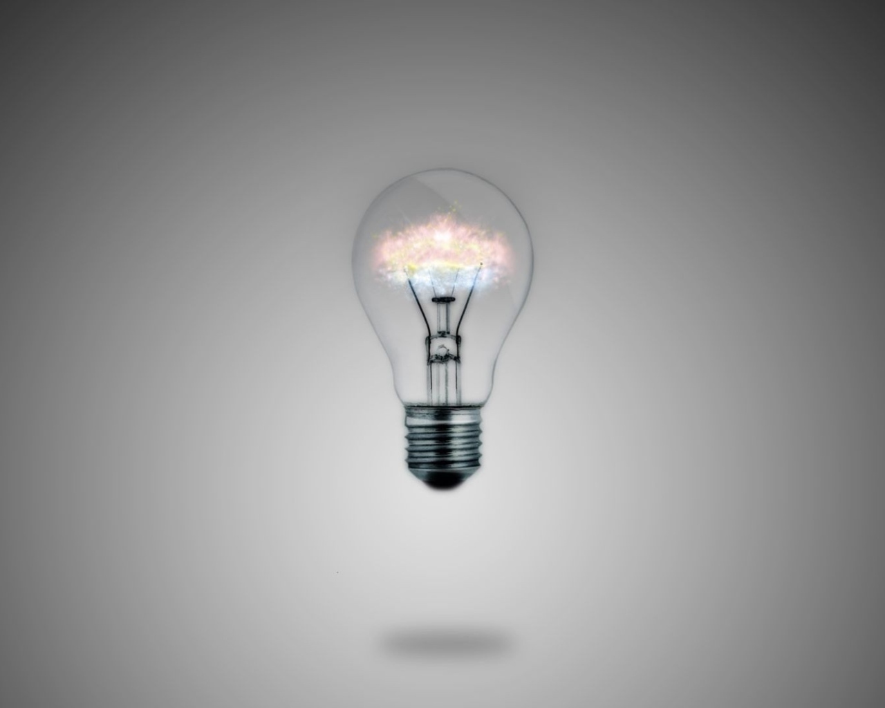 Светящеяся лампочка накаливания