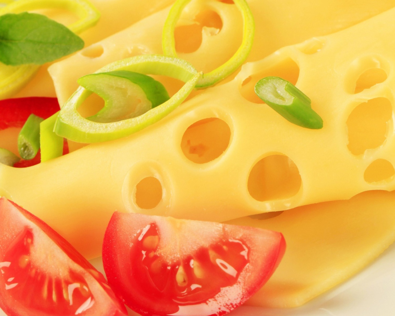 Помидоры с сыром