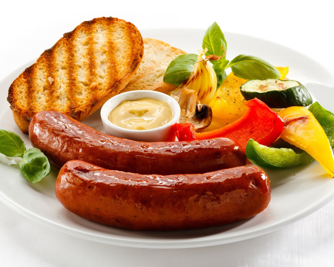 Две сосиски на завтрак