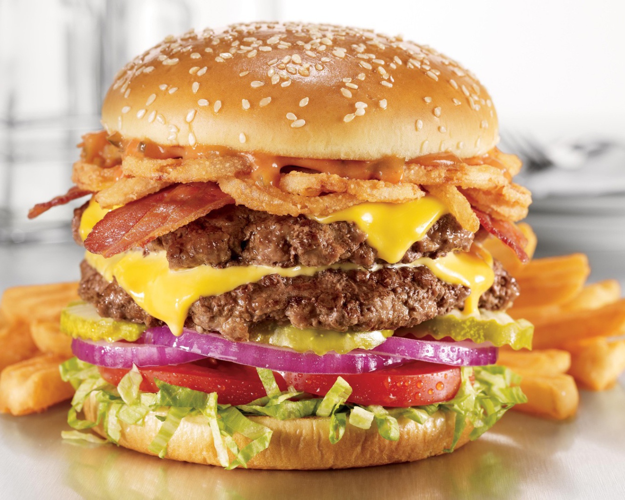 Очень толстый гамбургер