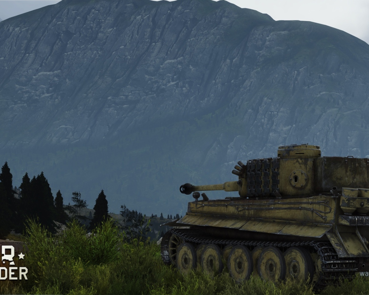 War Thunder танк в лесу