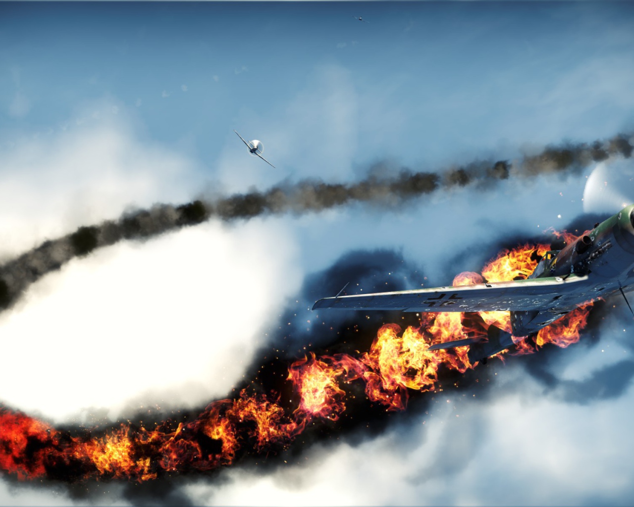War Thunder военный самолет был подбит