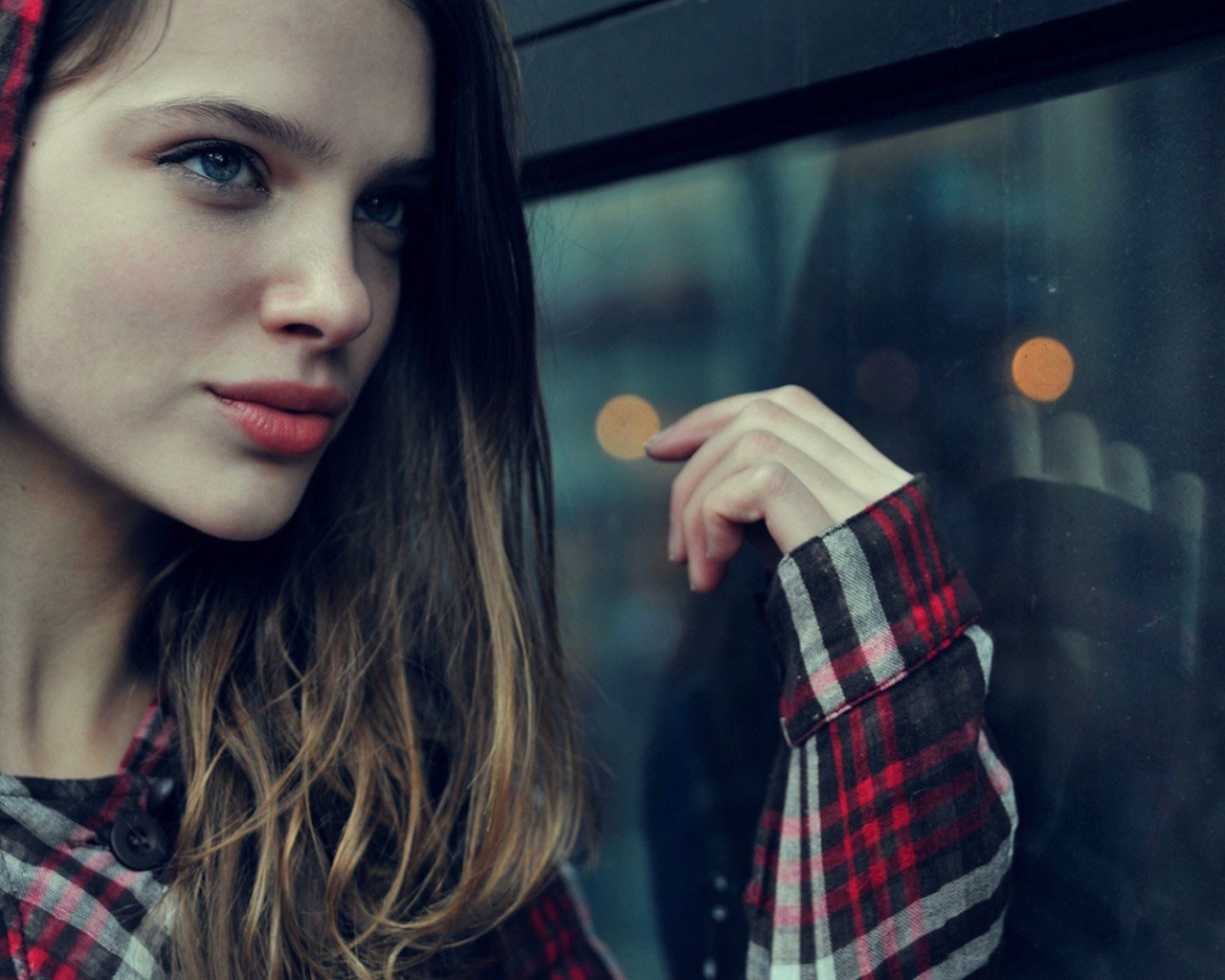 Куртка с капюшеном