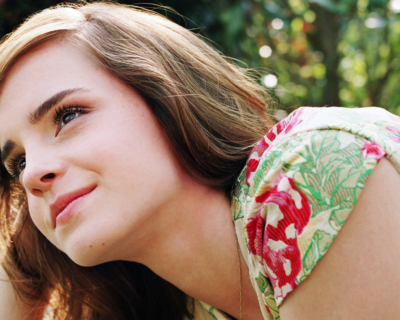 Лицо актрисы Эммы Ватсон