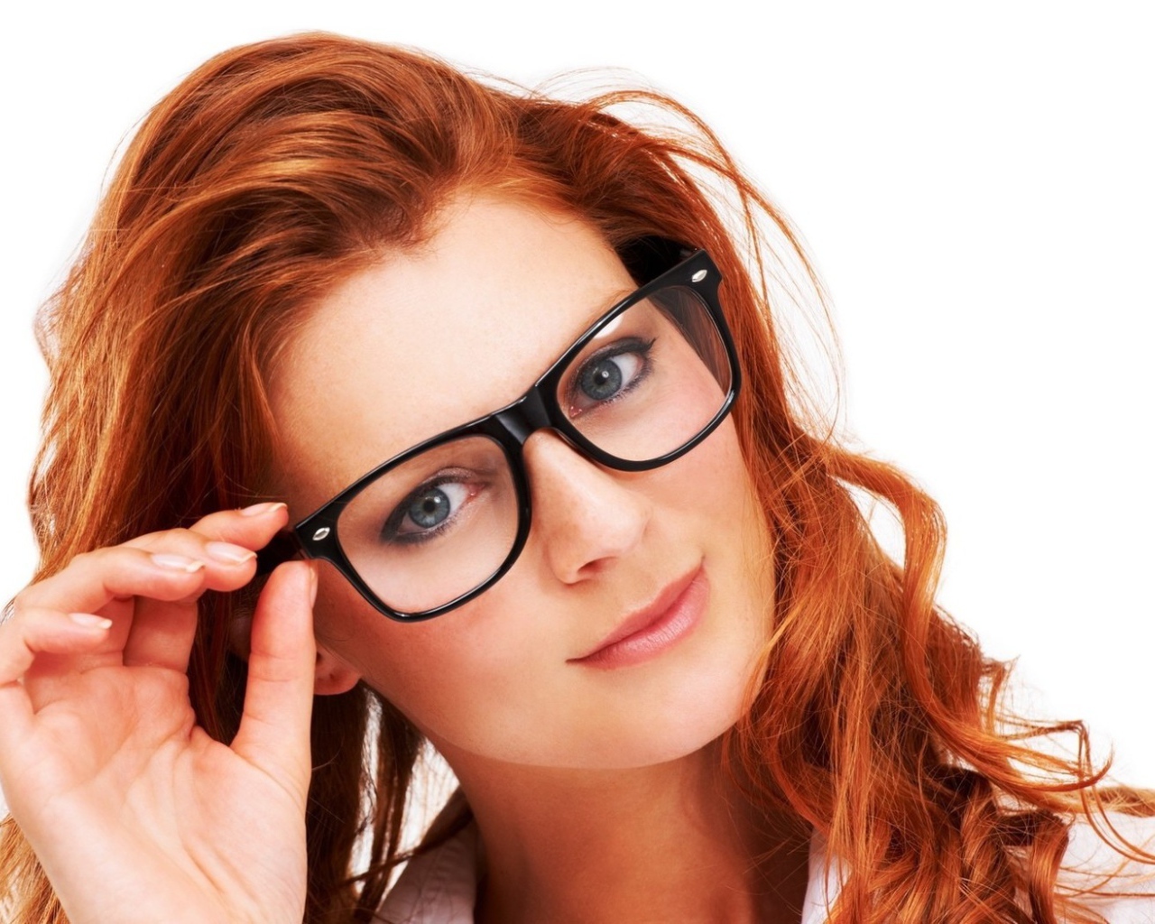 Я и в очках красивая