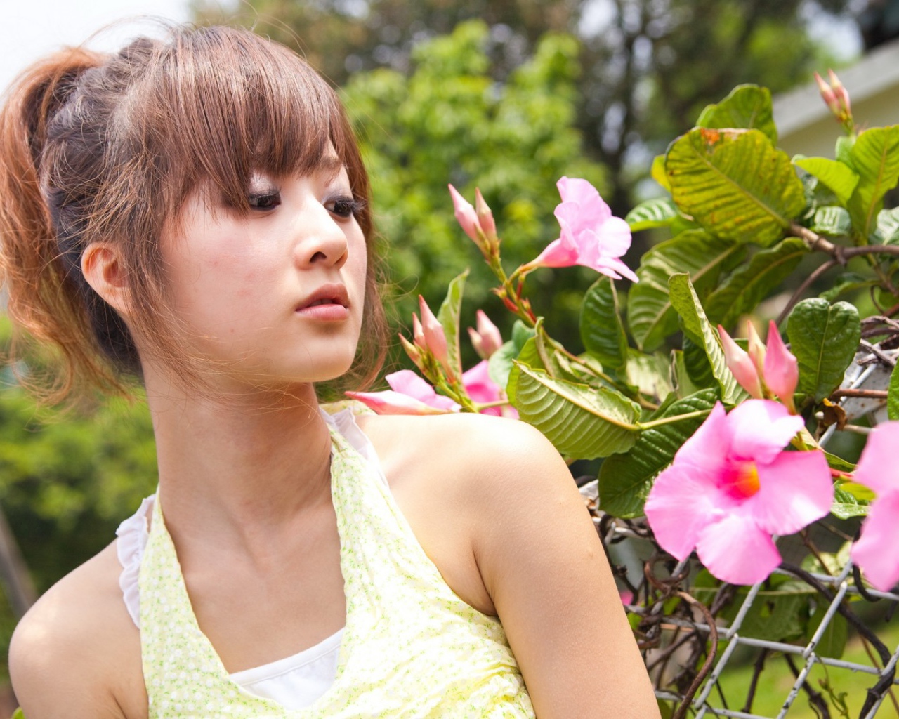 Японская модель Микако