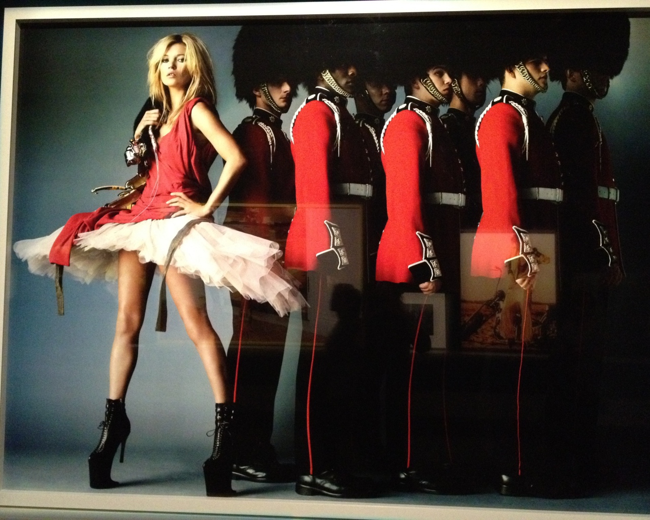 Рекламная фотография Кейт Мосс