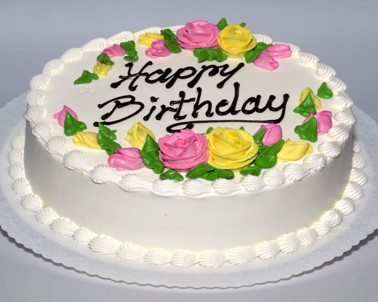 Beautiful birthday cake with roses