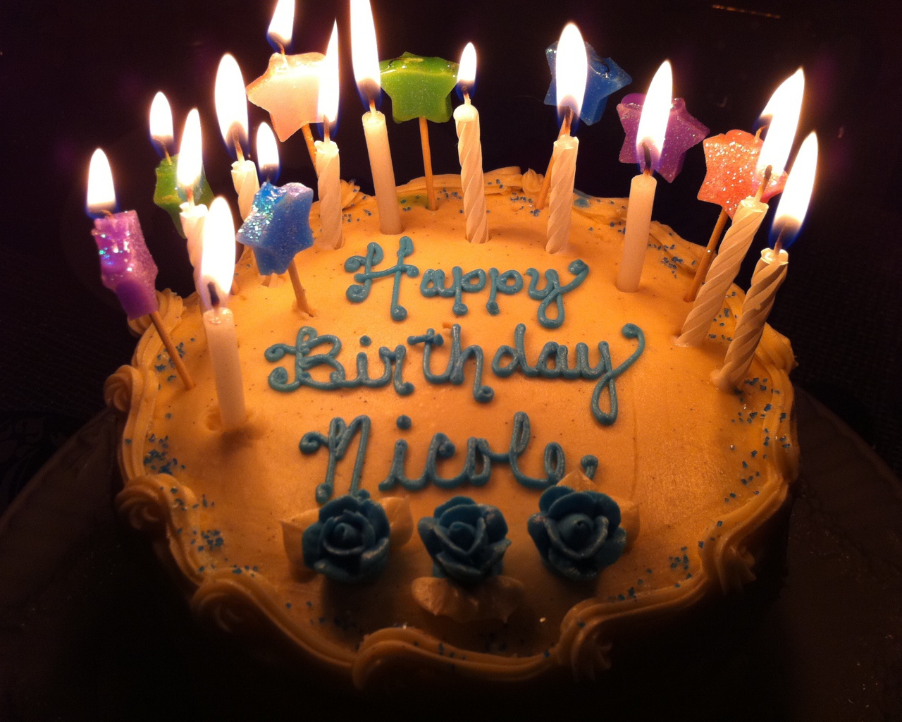  Коричневый торт на день рождения