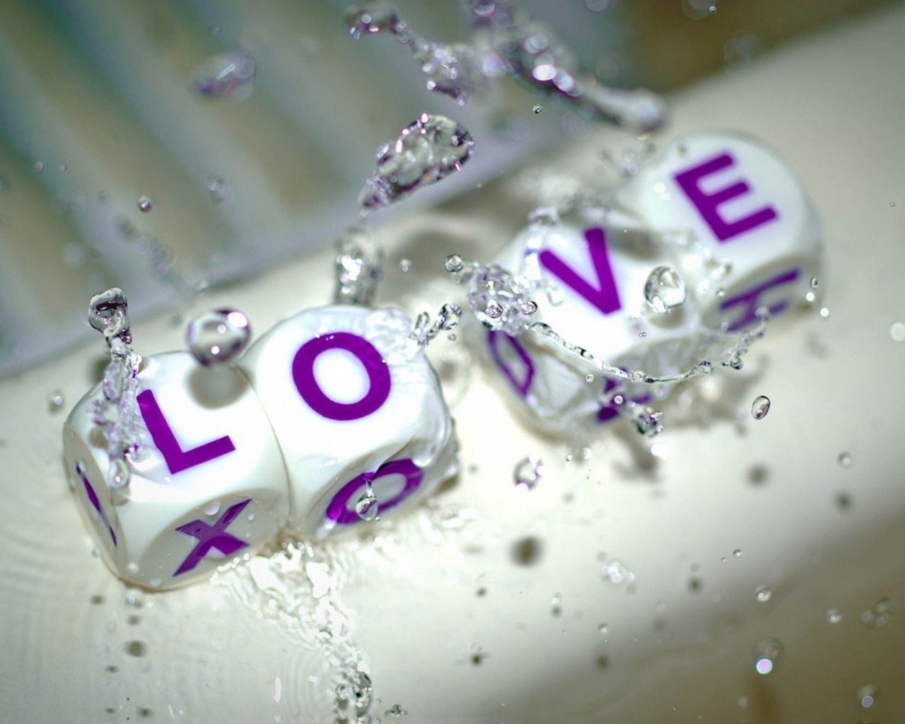 Любовь из кубиков