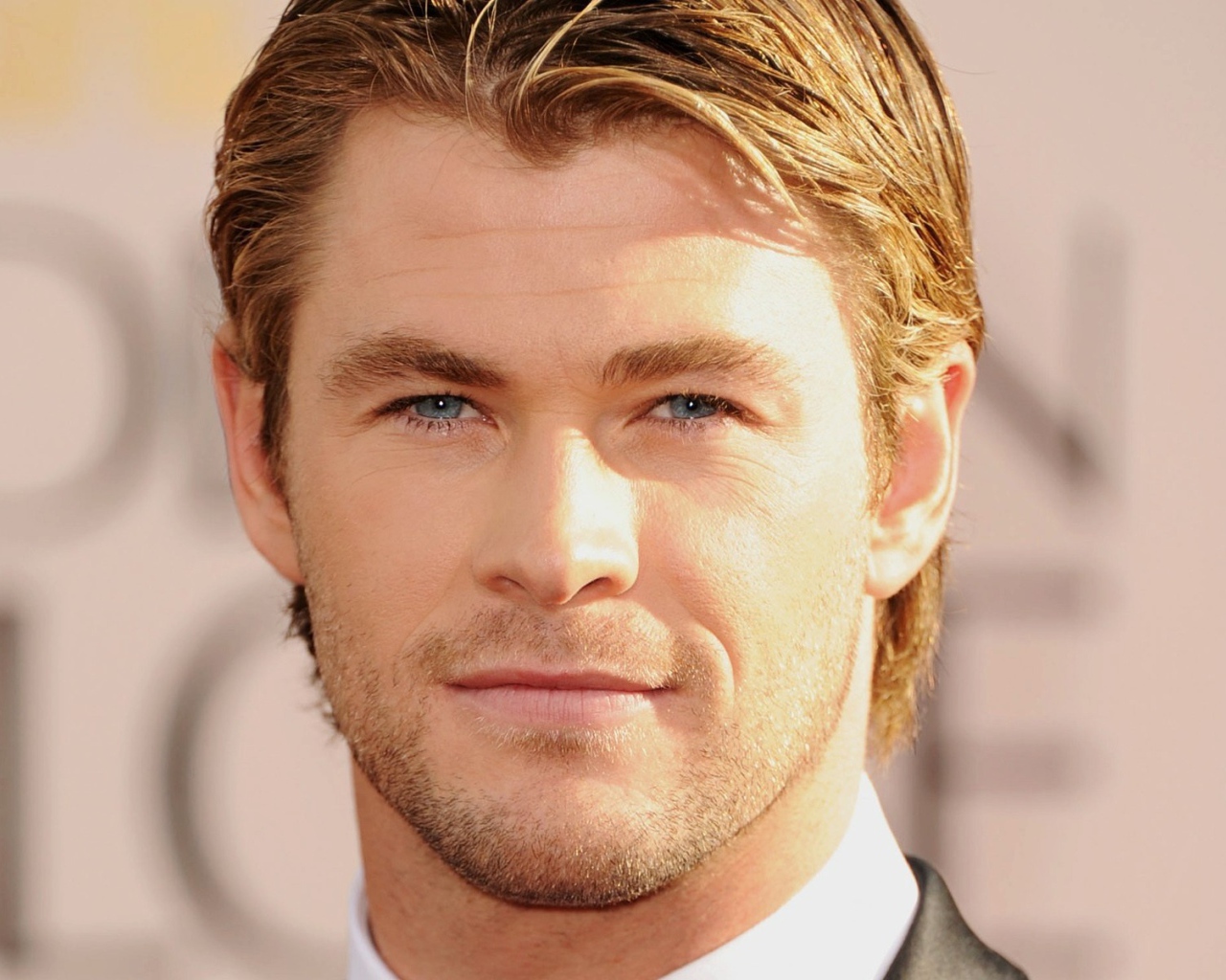 Актер Крис Хемсворт