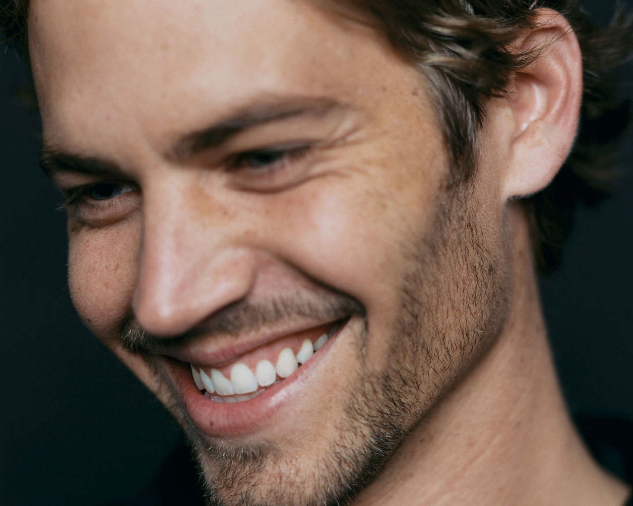  Пол Уокер Простая улыбка