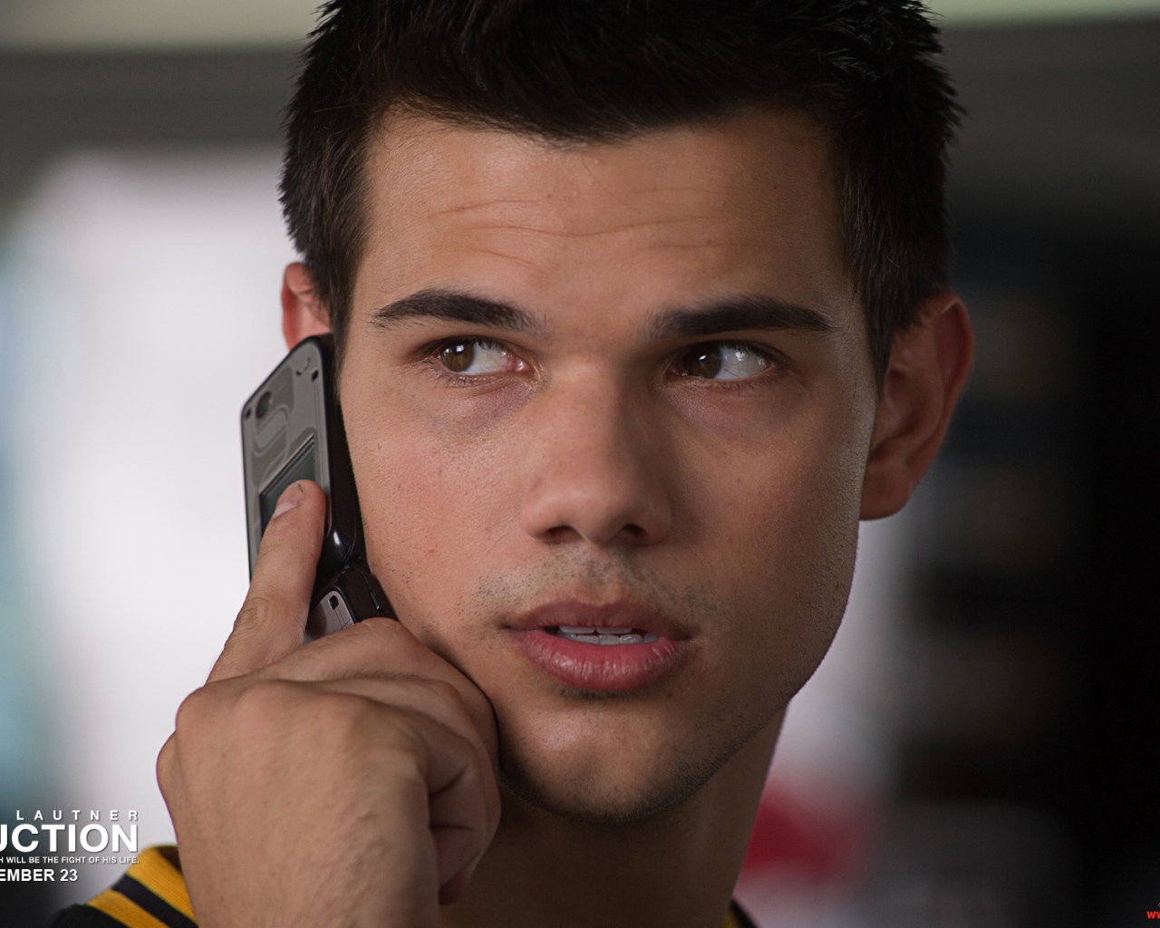 Фильм Похищение актер Тейлор Лотнер