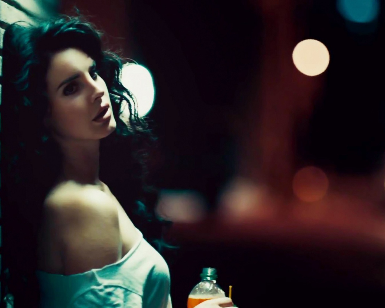 Lana Del Rey в ночи