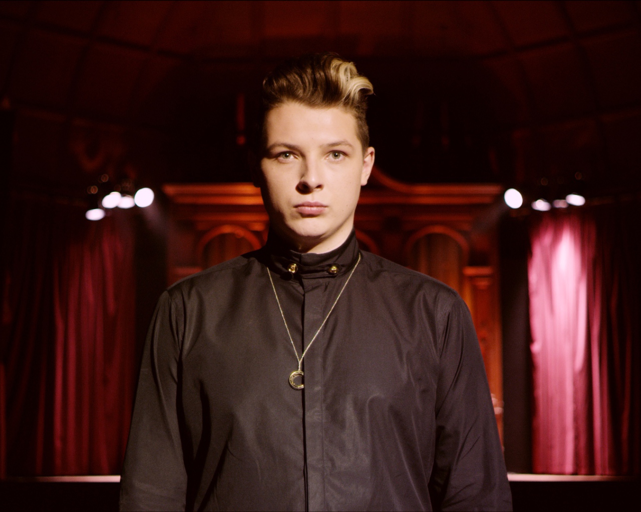 Исполнитель John Newman