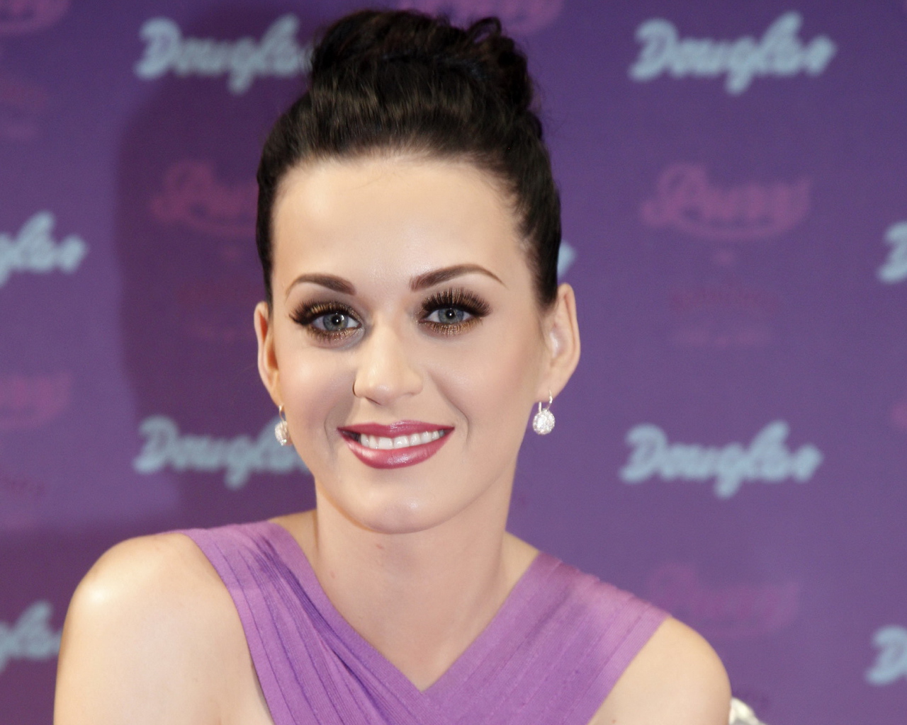 Singer Katy Perry at the press conference