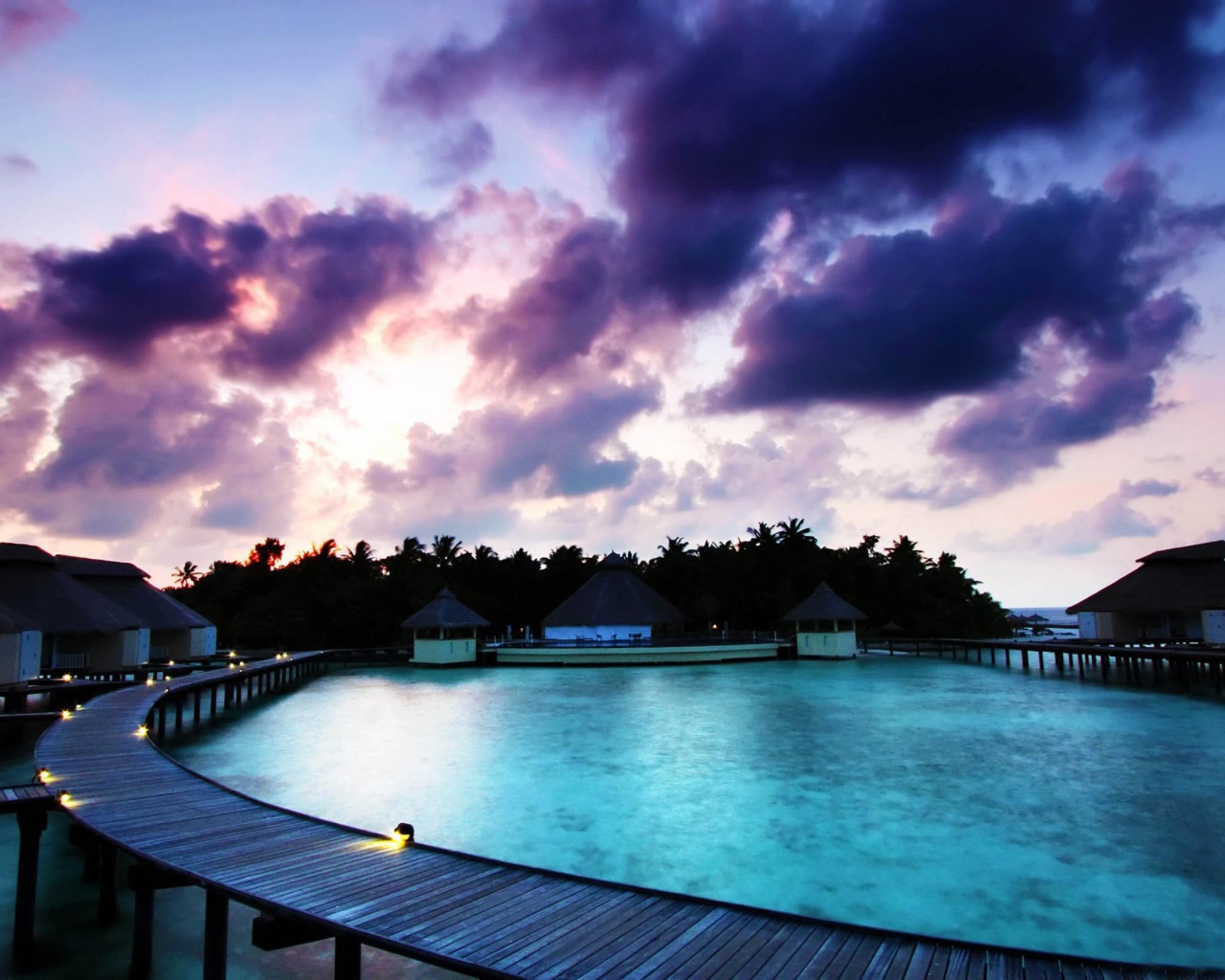 Водное бунгало